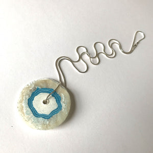 Oyster Wheel Pendant - Teal