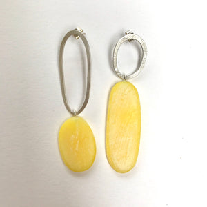Big and Odd Earrings (lemon)
